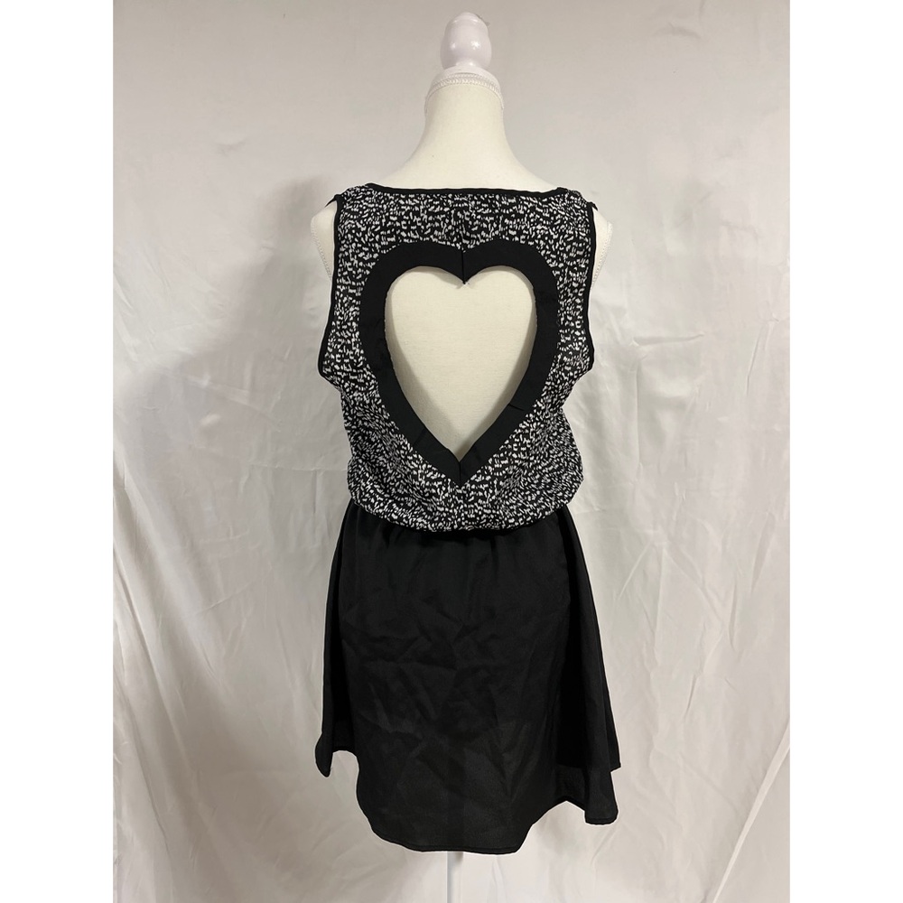 Urban Outfitters REVERSE Black Sleeveless Mini Dress w/ Heart Cutout size large